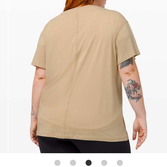 Lululemon All Yours Tee - Picture 2 of 4